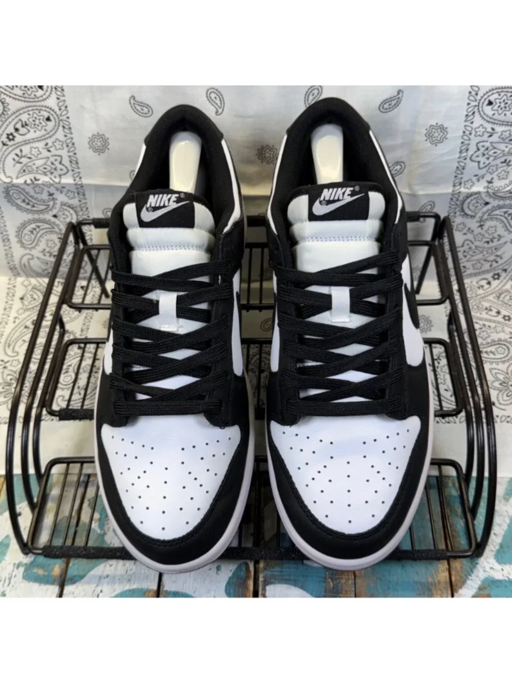 Nike Dunk Low Retro White/Black Panda DD1391-100 Sneakers Shoes Mens Sz 9.5 EUC